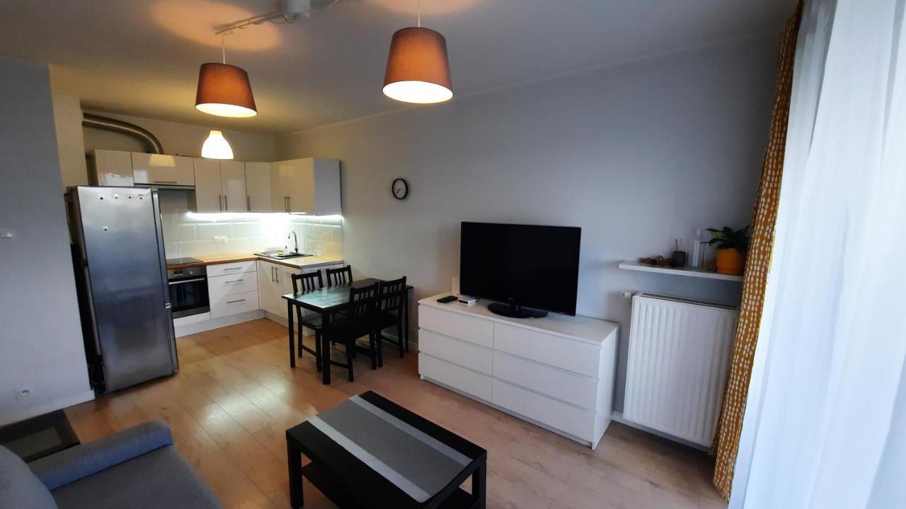 Ursa - Wygodny Apartament I Bezpłatny Parking Na Miejscu Apartament